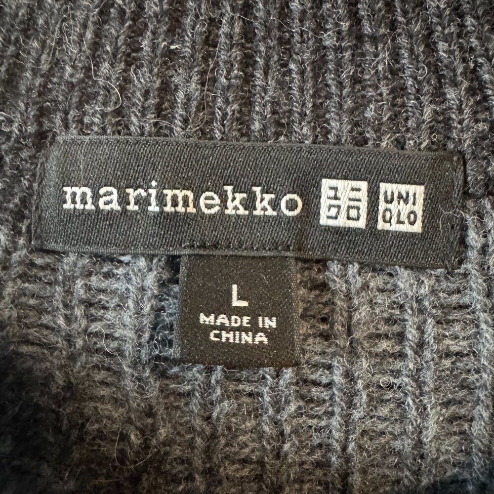 Marimekko Bold Floral Knit Sweater | Scandinavian Designer | Size L - Picture 2 of 3